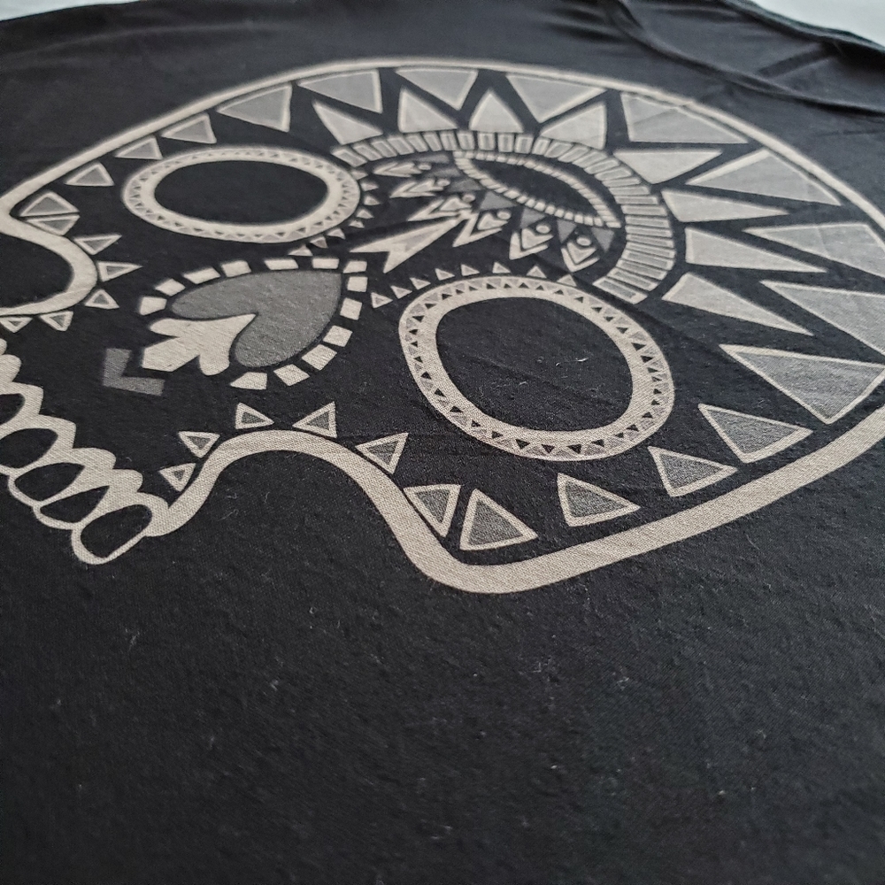 SKULL TEE - Picture 5 of 5